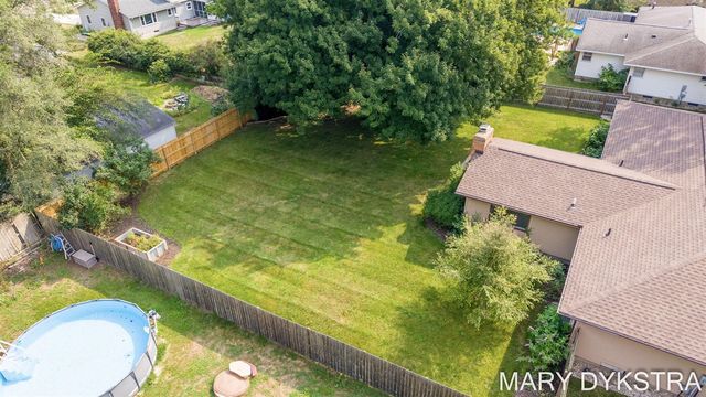 585 Huizenga Avenue, Zeeland, MI 49464