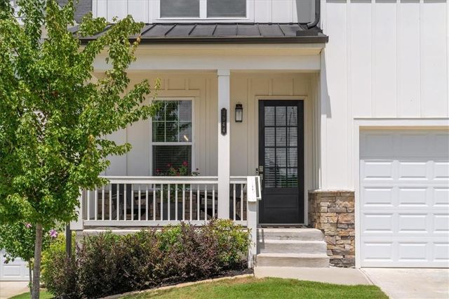 1944 James Red Moore Boulevard, Atlanta, GA 30318