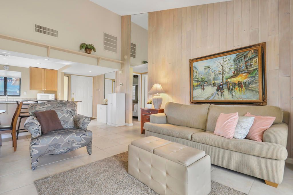 Image 10 of property listing at 41476 Inverness Way, Palm Desert, CA 92211