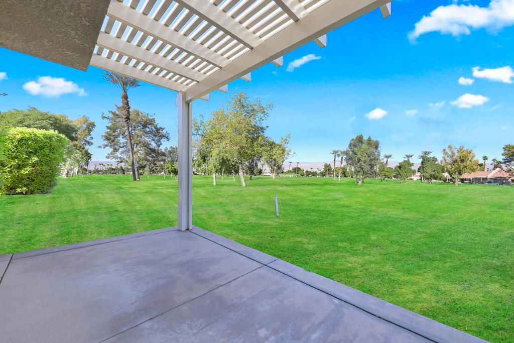 Image 19 of property listing at 41476 Inverness Way, Palm Desert, CA 92211