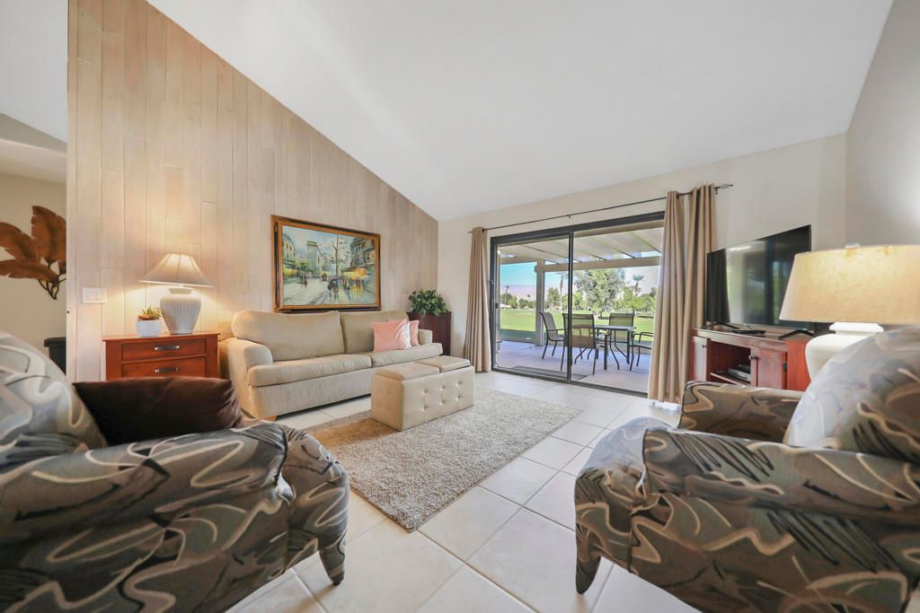 Image 2 of property listing at 41476 Inverness Way, Palm Desert, CA 92211