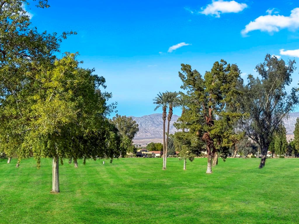 Image 27 of property listing at 41476 Inverness Way, Palm Desert, CA 92211