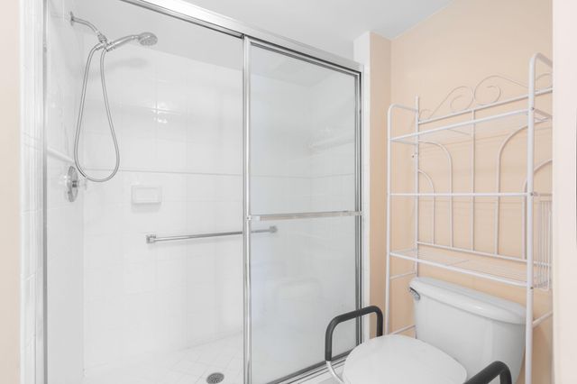 7763 Southampton Ter 215, Tamarac, FL 33321