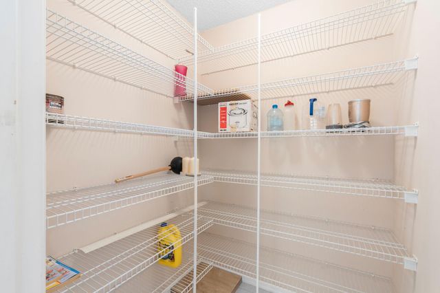 7763 Southampton Ter 215, Tamarac, FL 33321