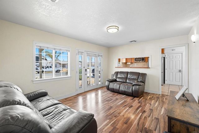 9434 Pike Road, Santee, CA 92071