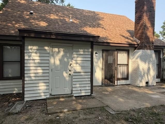 5696 SHAGBARK CT, Memphis, TN 38115