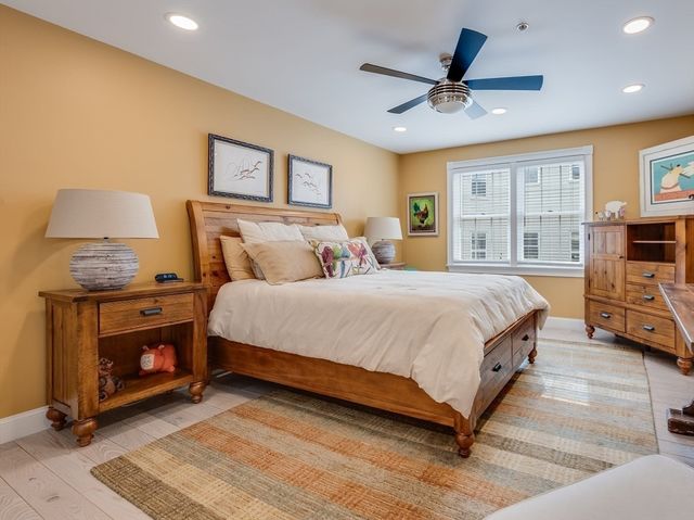 1328 Broadway 3, Somerville, MA 02144