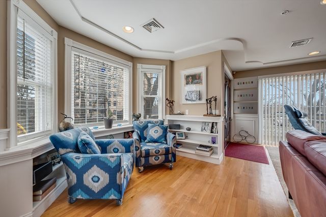 1328 Broadway 3, Somerville, MA 02144