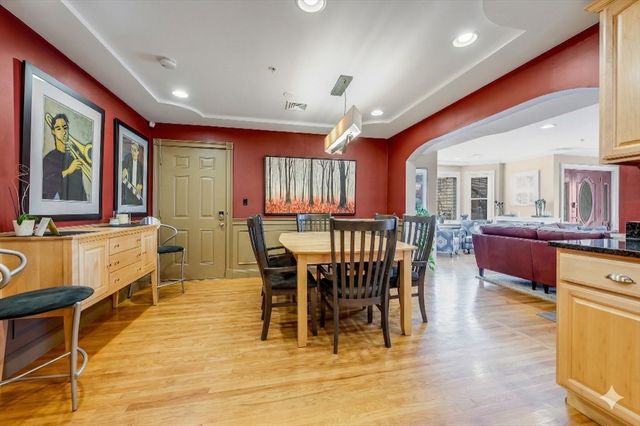 1328 Broadway 3, Somerville, MA 02144