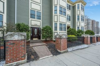 1328 Broadway 3, Somerville, MA 02144