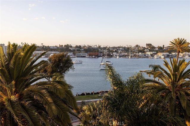 601 Lido Park Drive 4B, Newport Beach, CA 92663