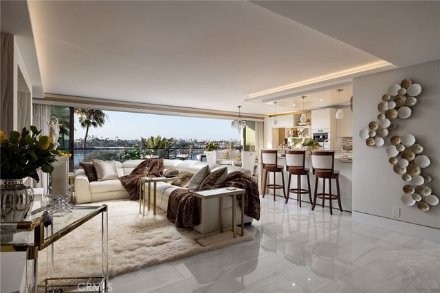 601 Lido Park Drive 4B, Newport Beach, CA 92663