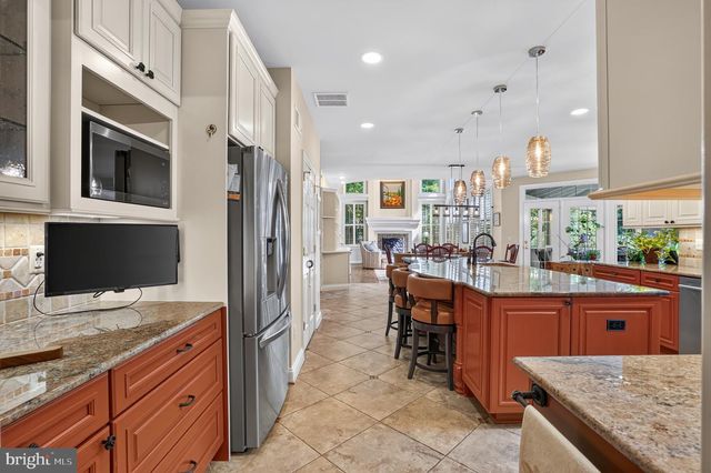1613 CHATHAMS FORD PL, Vienna, VA 22182