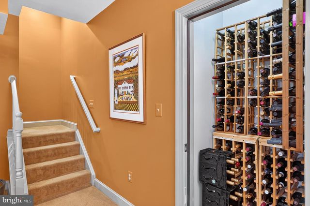 1613 CHATHAMS FORD PL, Vienna, VA 22182