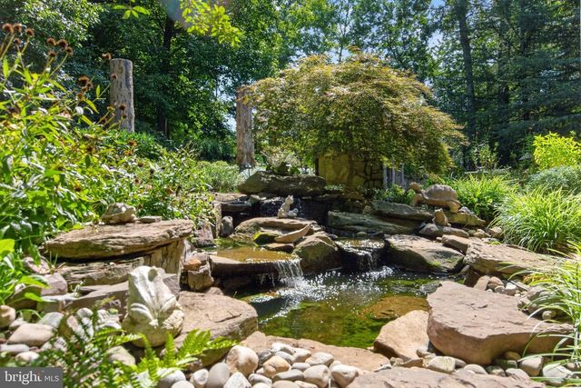 1613 CHATHAMS FORD PL, Vienna, VA 22182