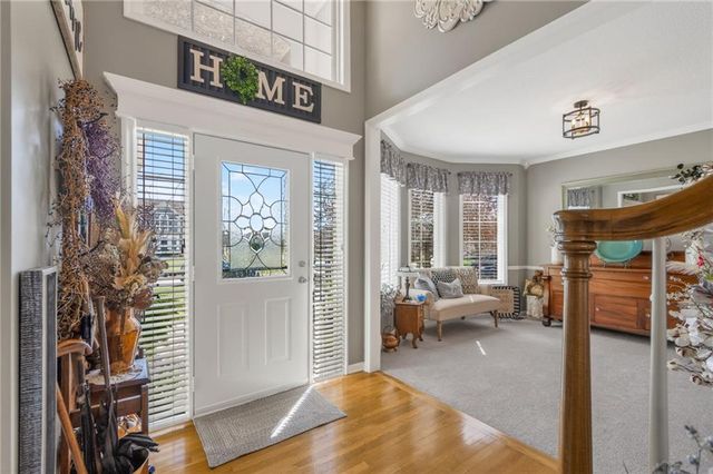 661 N Poplar Circle, Gardner, KS 66030