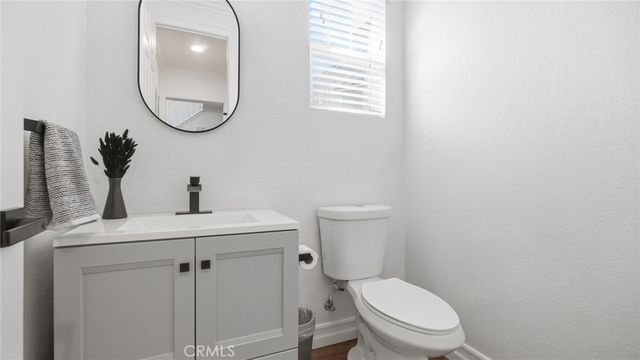 6067 Cone Peak, Fontana, CA 92336