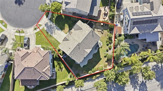 6067 Cone Peak, Fontana, CA 92336