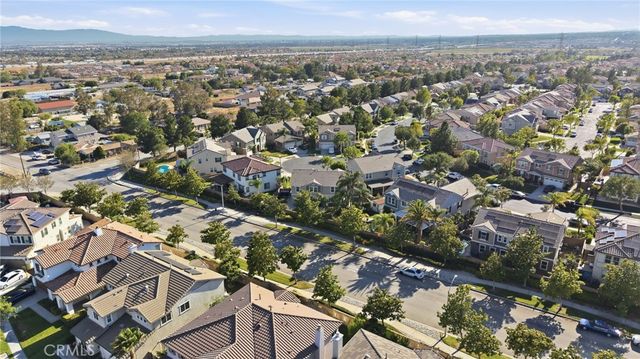 6067 Cone Peak, Fontana, CA 92336