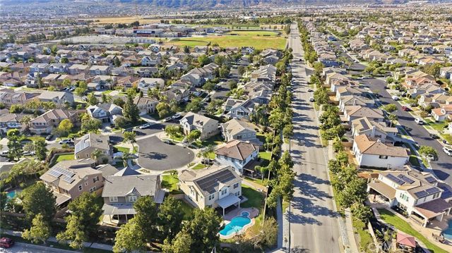 6067 Cone Peak, Fontana, CA 92336