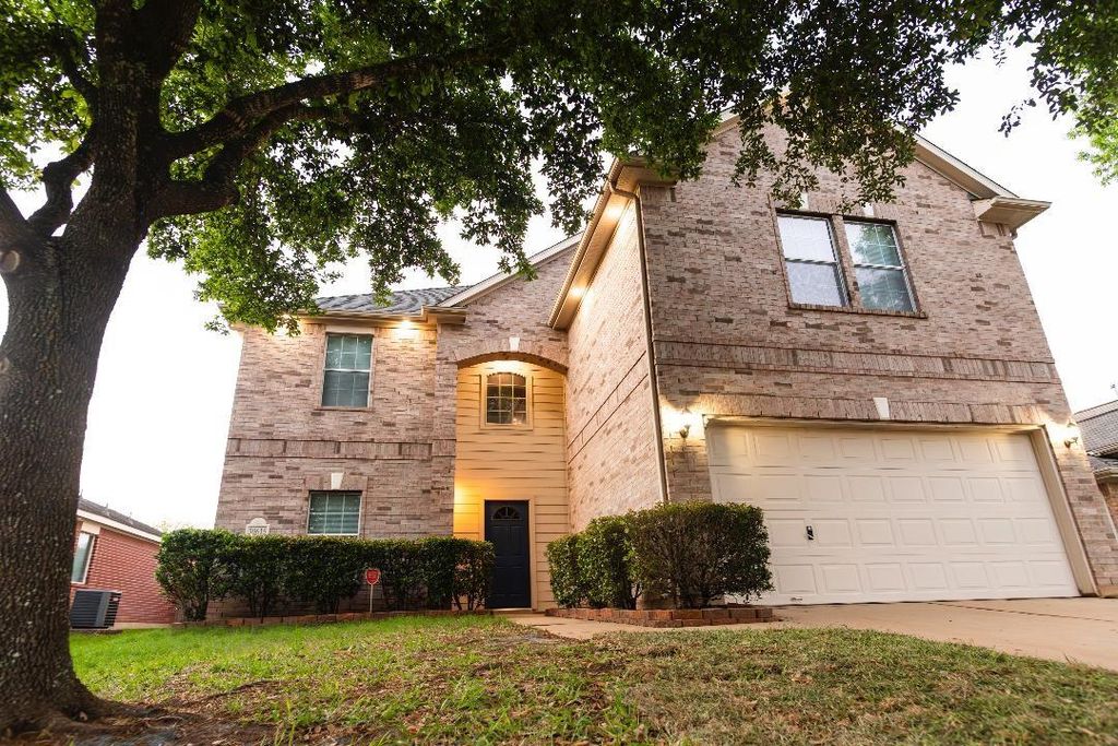 30615 S Sulphur Creek Dr Drive, Magnolia, TX 77355