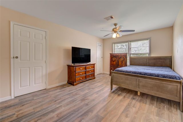 7318 Hummingbird Lane, Texas City, TX 77591