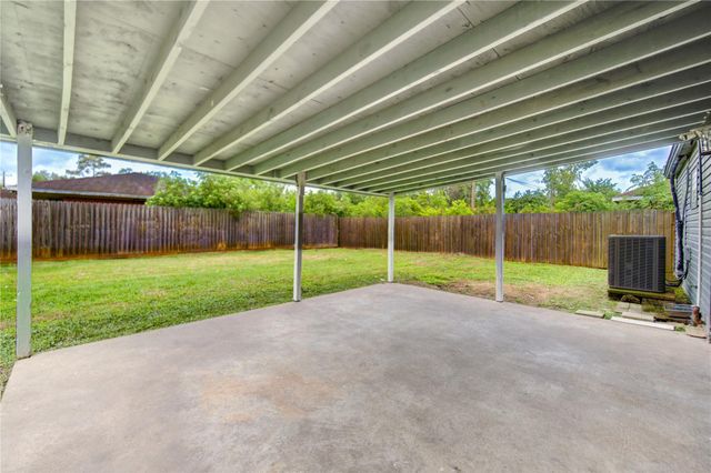 7318 Hummingbird Lane, Texas City, TX 77591
