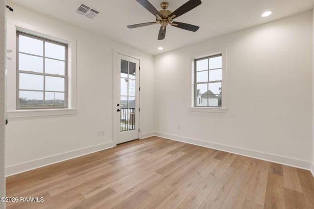 315 Sandstone Avenue 307, Scott, LA 70583