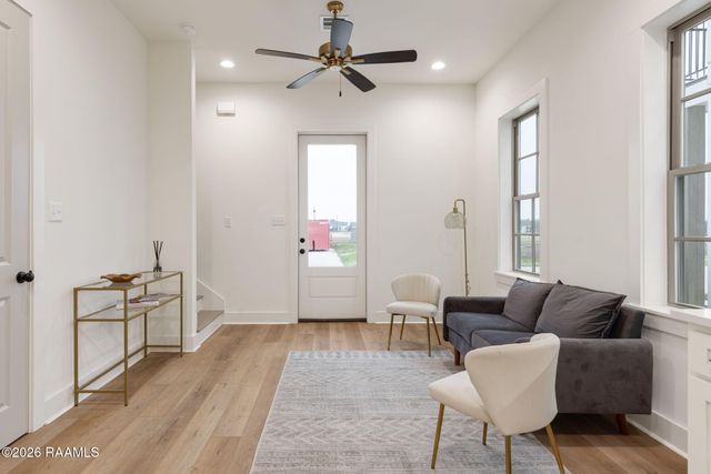 315 Sandstone Avenue 307, Scott, LA 70583