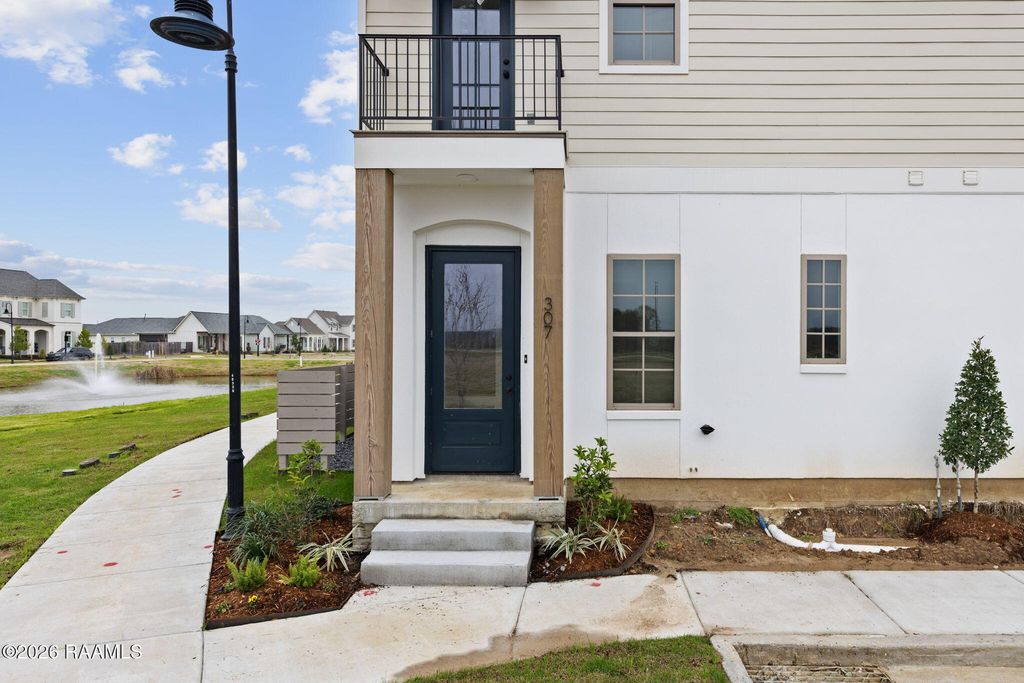 315 Sandstone Avenue 307, Scott, LA 70583