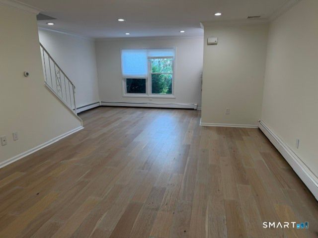 32 Sherwood Place 32, Fairfield, CT 06890