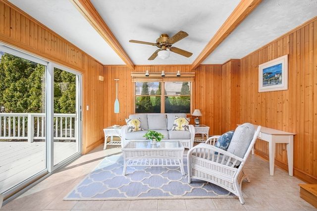 61 Linda Ln, Barnstable, MA 02601