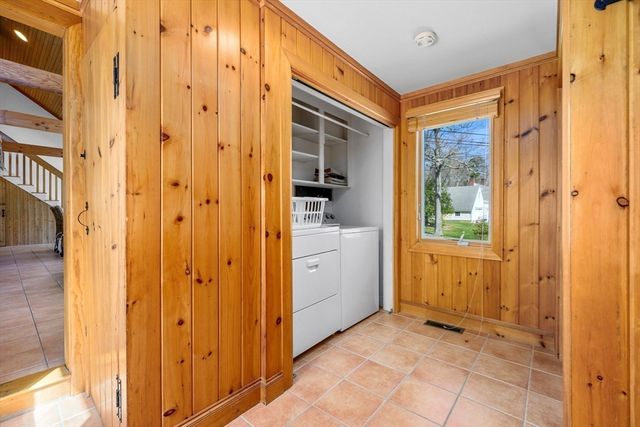 61 Linda Ln, Barnstable, MA 02601