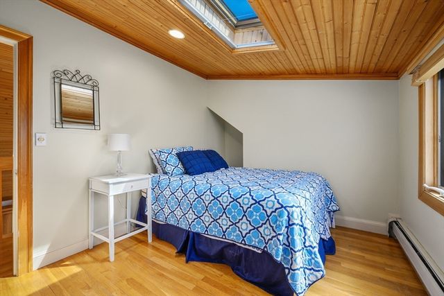 61 Linda Ln, Barnstable, MA 02601