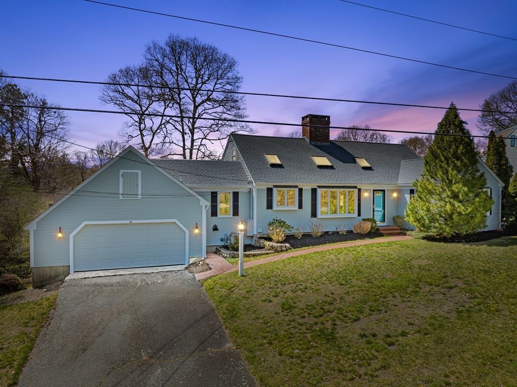 61 Linda Ln, Barnstable, MA 02601