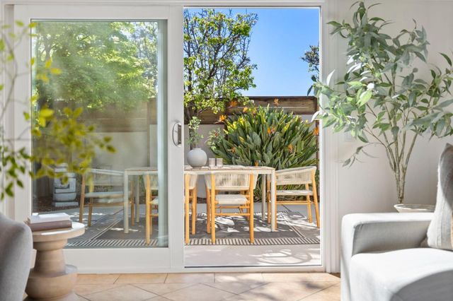 600 Comet Drive, Foster City, CA 94404