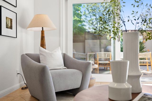 600 Comet Drive, Foster City, CA 94404