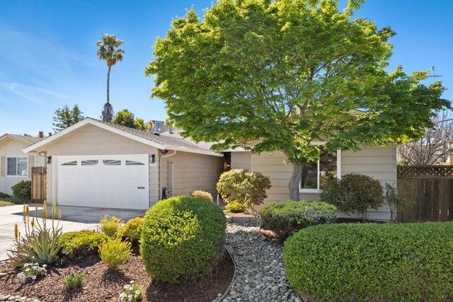 600 Comet Drive, Foster City, CA 94404