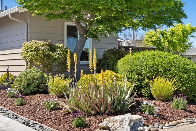 600 Comet Drive, Foster City, CA 94404