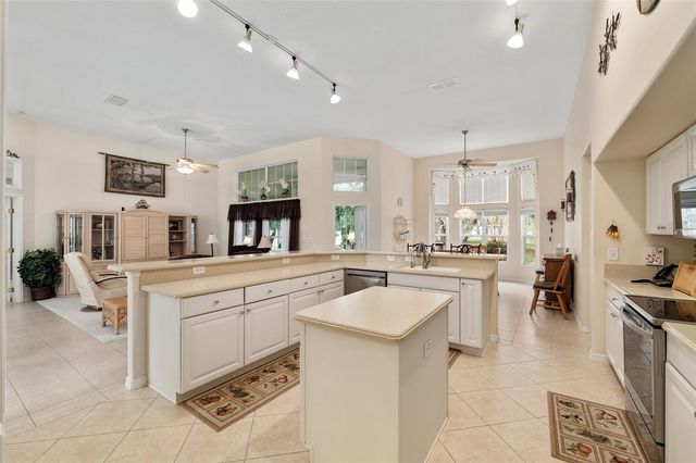 10902 SW 71ST CIRCLE, Ocala, FL 34476