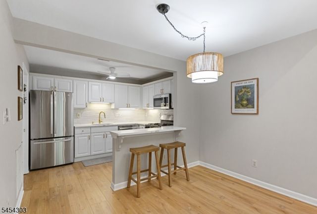 314 Cambridge Dr, Butler Boro, NJ 07405