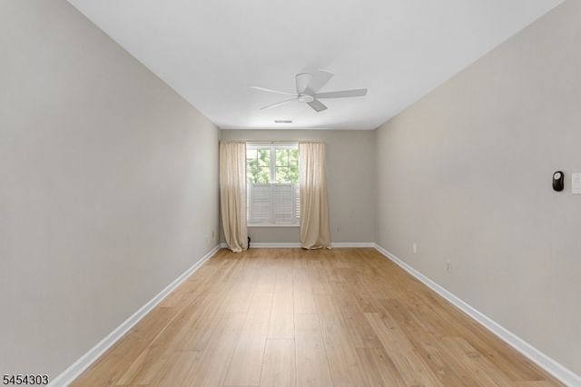 314 Cambridge Dr, Butler Boro, NJ 07405