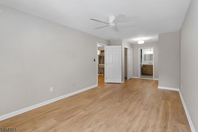 314 Cambridge Dr, Butler Boro, NJ 07405