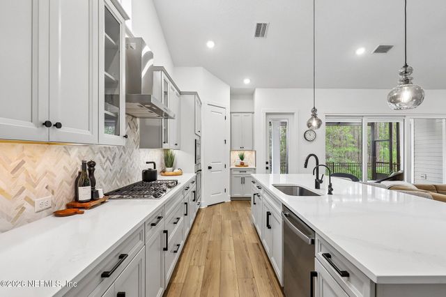 162 NAVIGATORS Road, St. Johns, FL 32259