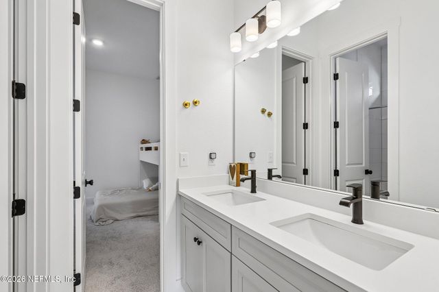 162 NAVIGATORS Road, St. Johns, FL 32259