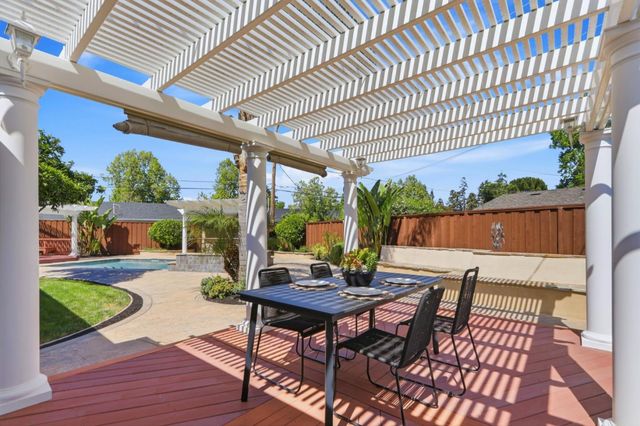 651 Larkmead Court, San Jose, CA 95117