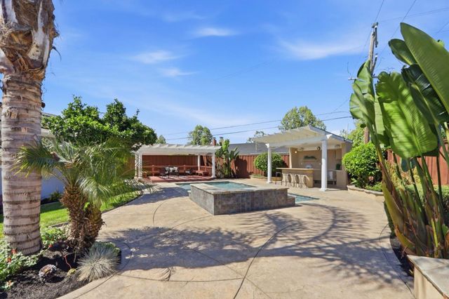 651 Larkmead Court, San Jose, CA 95117