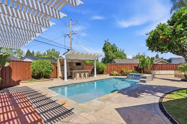 651 Larkmead Court, San Jose, CA 95117