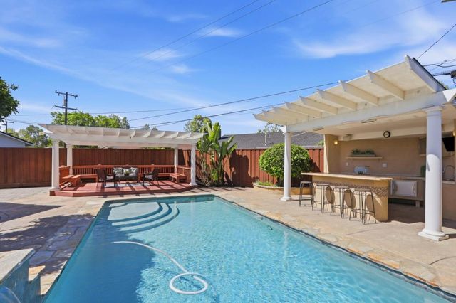 651 Larkmead Court, San Jose, CA 95117