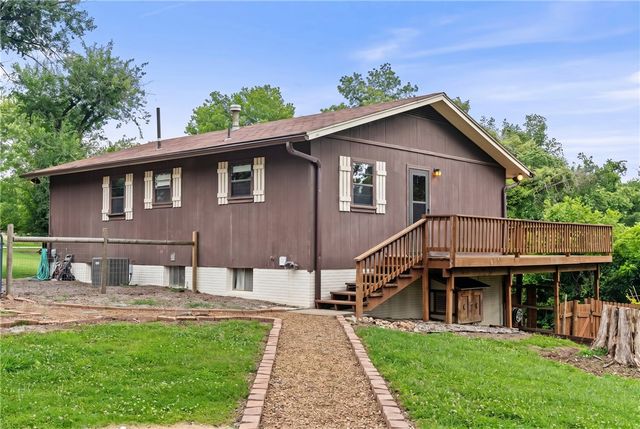 1810 Little Flock Drive, Little Flock, AR 72756